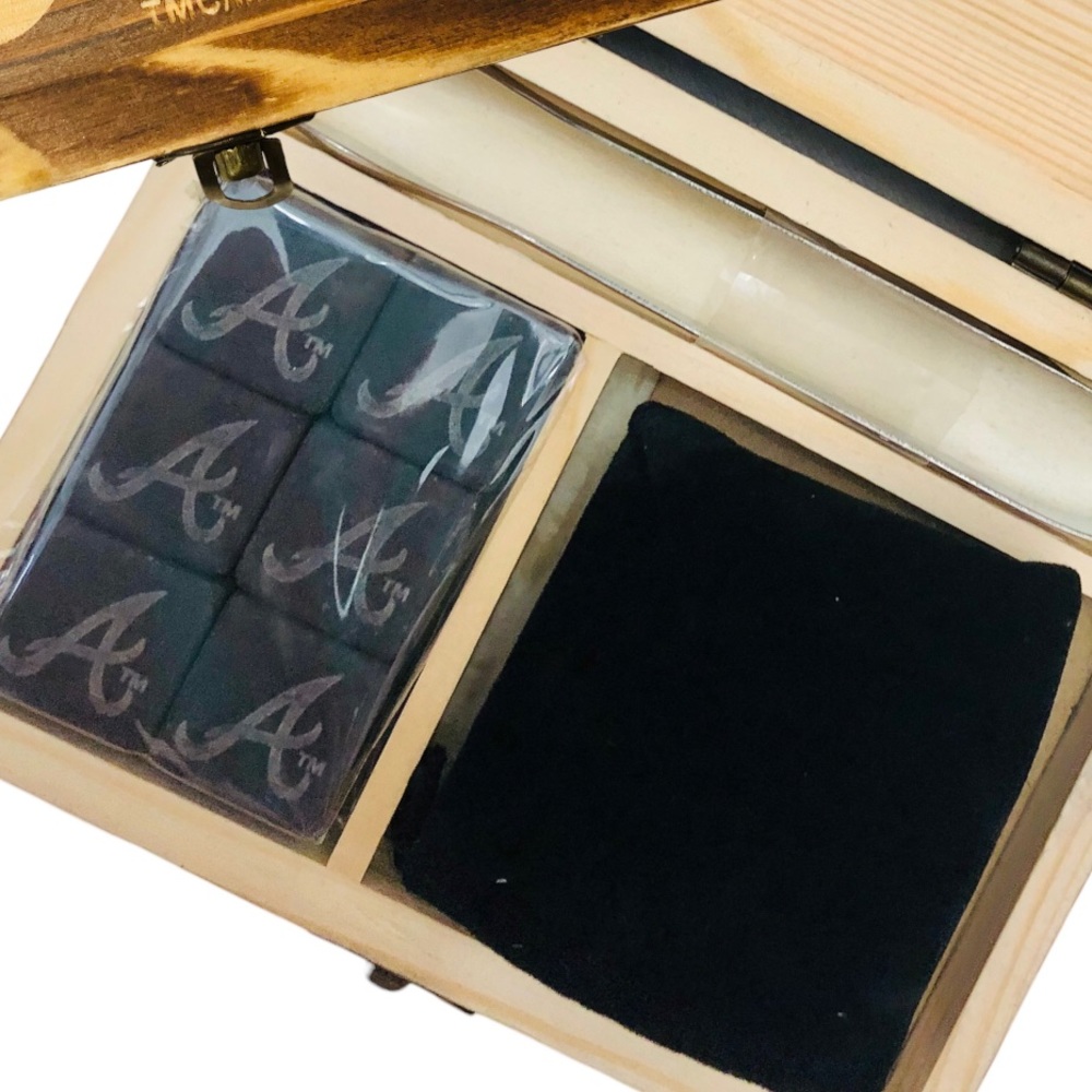 MLB Atlanta Braves Whiskey Rocks Gift Set - Picture 3 of 4